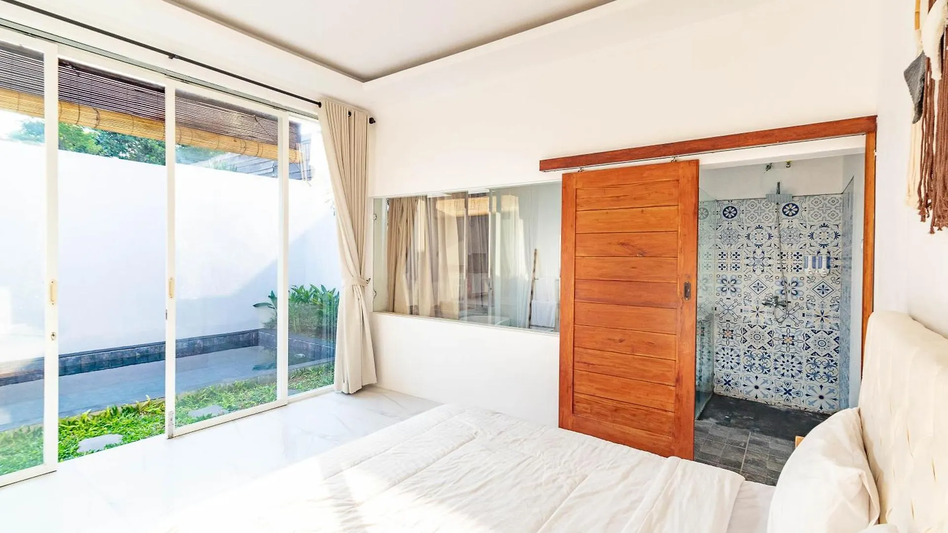 Cendani Private Pool Villa Bali Kuta